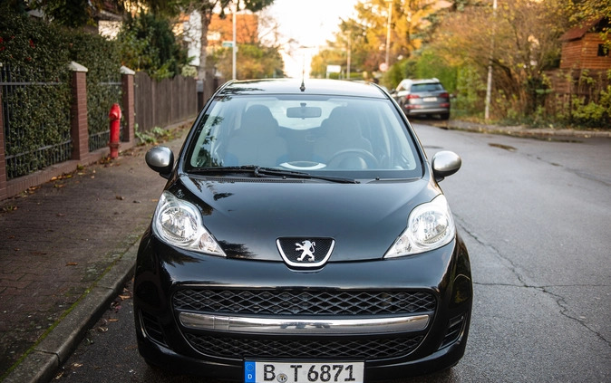 Peugeot 107 cena 8900 przebieg: 177000, rok produkcji 2009 z Szczecin małe 436